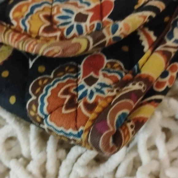 Vera Bradley Kensington Cross body wallet - Picture 7 of 11